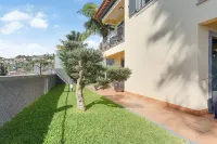 3B Villa Heated Pool Barbecue Games Room Hotell i São Roque