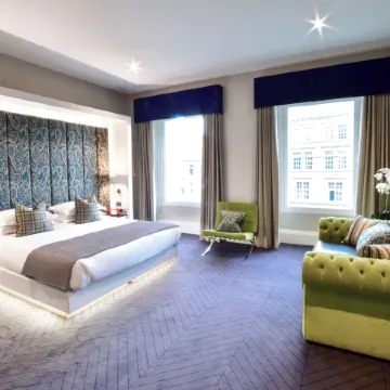 The Rutland Hotel & Apartments