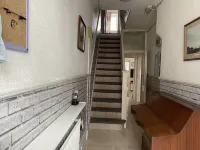 บ้านปรับปรุงใหม่ 4 ห้องนอน, พักได้ 9 คน พร้อมที่จอดรถและสปา - บังกะโล