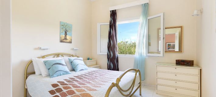 Villa Amorossa with Garden View & Shared Pool by Konnect, Roda Corfu Hotels in Thinali
