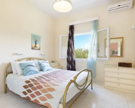 วิลล่า อะโมรอสซ่า พร้อมวิวสวน & สระว่ายน้ำรวม โดย คอนเนคท์, โรดา คอร์ฟู โรงแรมในRoda