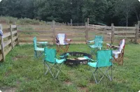 Charming and private 3-bedroom cottage in Danbury with WiFi, fitness room, AC