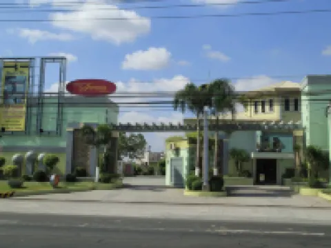 One Serenata Hotel Bacoor Hotels near Heavenly Peace Memorial Garden Inc.