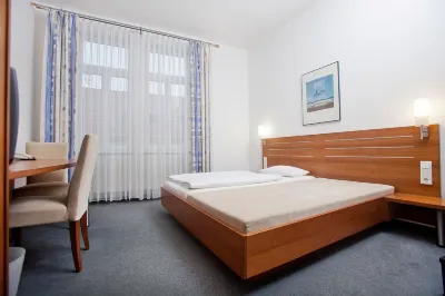 Hotel Gruenshof Hotels in NuBloch