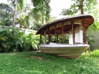 Hotel Casa de Lirio Diamante Hotels near Acapulco International Airport
