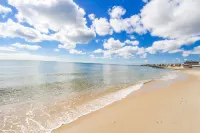 Edgewater Beach Resort Hotels in Dennis