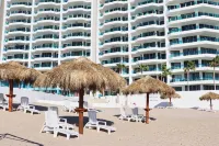 Hotel Esmeralda Beach Resort