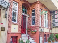 Hotel Tulip House 5K RUG STORE yakınındaki oteller