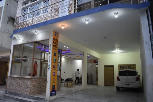 New White Palace Hotel Hotels in Abbottabad
