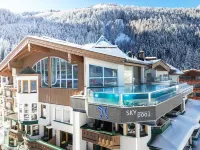 Hotel Neuhintertux Hotels in Tux