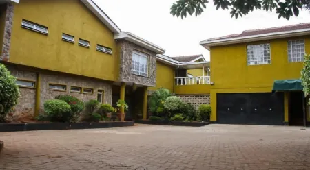 Savannah Garden Resorts Limited Отели рядом с достопримечательностью «Шелдрик Уайлдлайф Траст Нерсери»