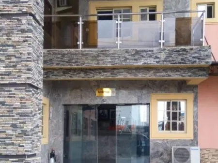 Rayjok Hotel and Suites