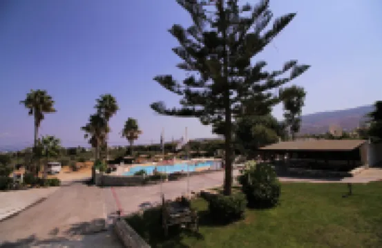 Ampavris Family Apartments