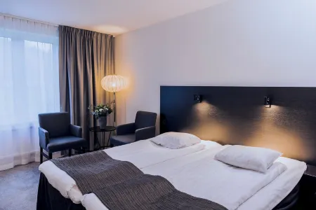 Vann Spa Hotell & Konferens Отели в г. Munkedal