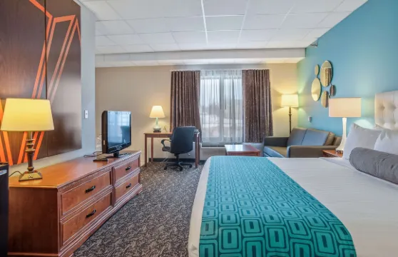 豪生套房酒店（Howard Johnson by Wyndham Downtown 拉皮德城）