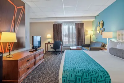 Elevation Inn & Suites, Trademark Collection by Wyndham Các khách sạn gần Storybook Island