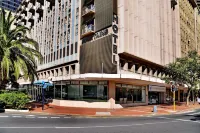 Fountains Hotel