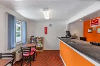 Econo Lodge Lee - Great Barrington Hotels in Lee