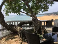 Sun N Sea Hotel