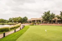 Centurion Golf Suites Boca Walk