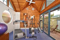 Dolphin Lodge Albany - Self Contained Apartments at Middleton Beach Hotels in Emu Point