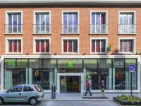 Ibis Styles Calais Centre Hotels near Calais Lighthouse