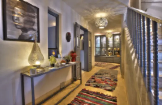 里亞德阿波飯店