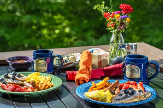 Bent Creek Lodge Bed & Breakfast