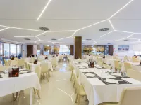 The Ibiza Twiins - Hotels near Figueretes Beach