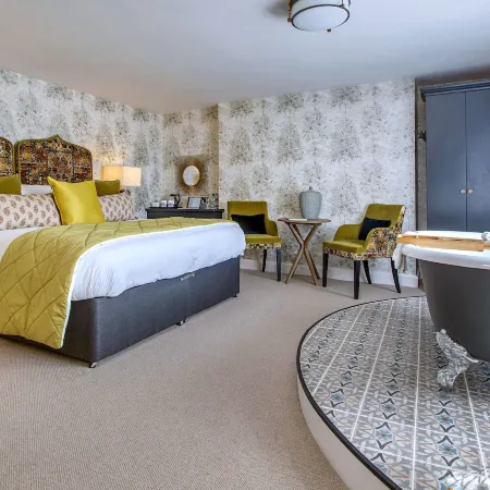 Cbh Maids Head Hotel