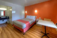 Motel 6 Orlando, FL - Winter Park Hotels in Lockhart