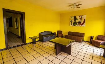 Gran Hotel Galerias Plaza