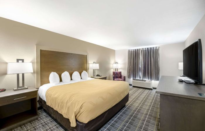 Quality Inn & Suites Carlsbad Caverns Area