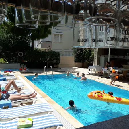Antalya Konyaaltı Gündüz Otel