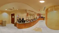 SpringHill Suites Lancaster Palmdale - breakfast