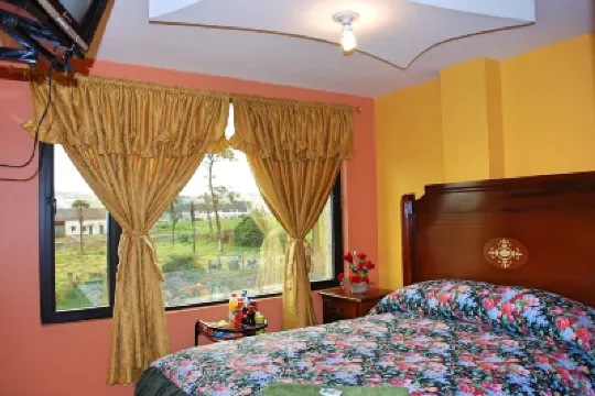 Hotel Gran Quitumbe โรงแรมใน