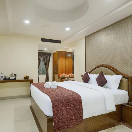 Hotel Ramraj Regency
