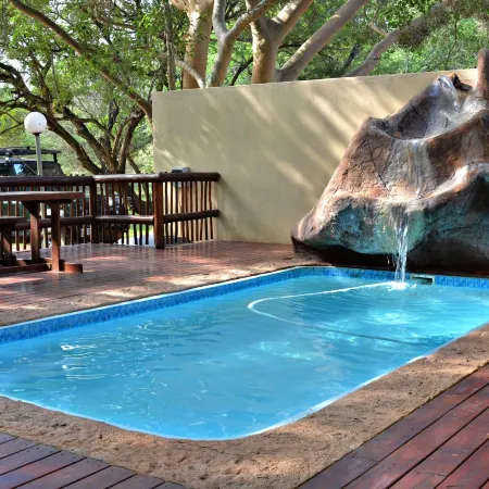 Bushriver Lodge