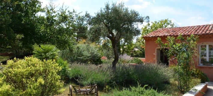 Les Jardins de l'Ermitage โรงแรมในวาร์