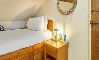 Host & Stay - Colcott Cottage