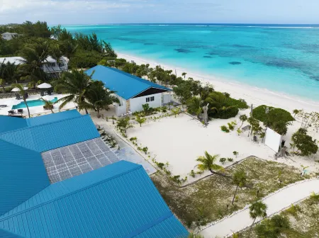 Pelican Beach Hotel Отели в г. Уитби