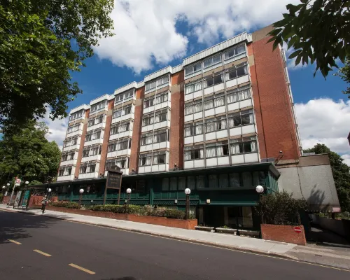 Hampstead Britannia Hotels near St. Johns Wood
