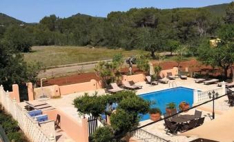 Hostal Restaurante Pou des Lleó