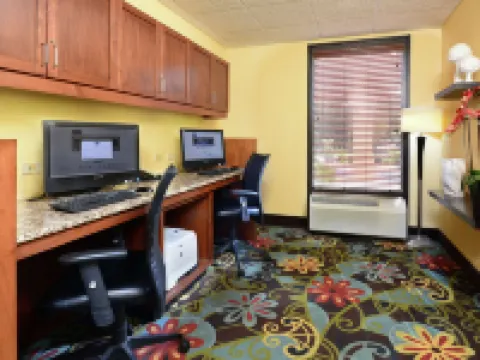 Hampton Inn Charlotte-North/Lake Norman Hotels in Cornelius