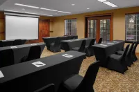 Larkspur Landing Extended Stay Suites Bellevue