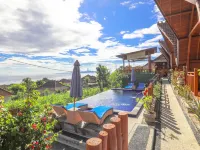 يو آند وي هاوس Hotels near بوكيت تيليتوبيز