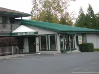 Cedarwood Inn of Ashland - 2-Star