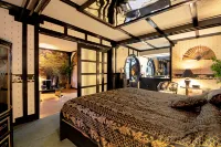 อีโคโนมี อินน์แอนด์สวีทส์