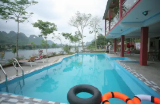 歇息河平房酒店