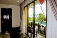 Hoi An Four Seasons Villa - Mountain view